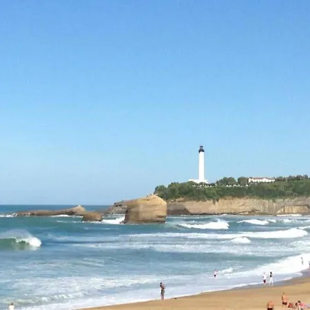 Biarritz, 2 Pieces, 4 Personnes - Fr-1-3-414 *